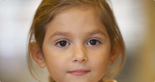 Bambina bionda