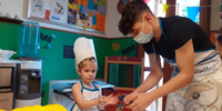 /assets/img/gallery/thumbnail-gallyer-solidarieta-passa-dalla-scuola-3.png