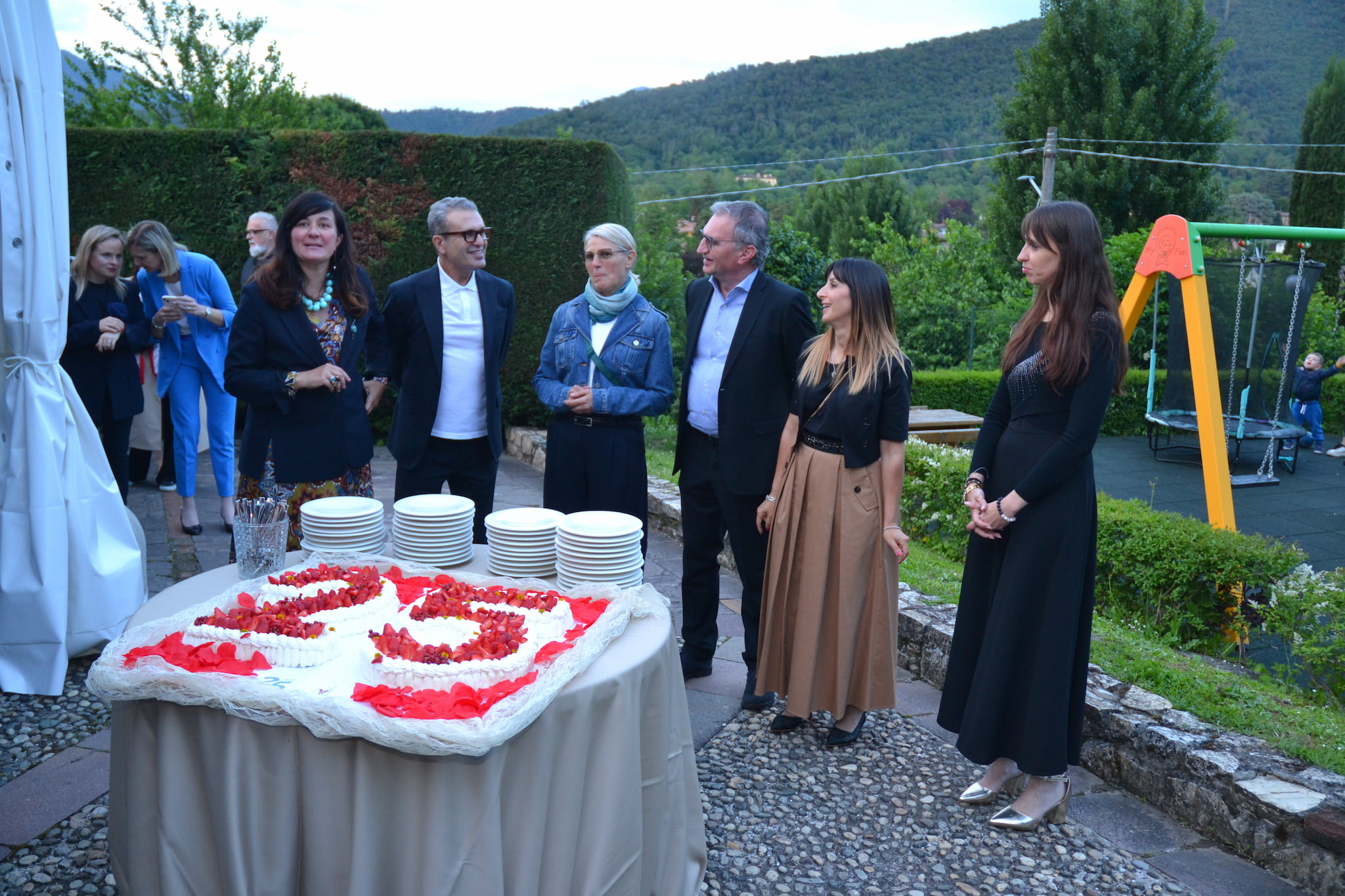 /assets/img/news/news-dsk-candlelight-2024-7.jpg